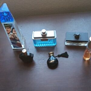 Mens & Womens Parfumes and Colognes